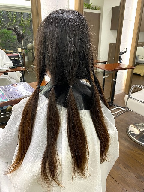 学芸大学美容室に,Hair Esthe Hi-Deはあります。学芸大学美容院にも、Hair Esthe Hi-Deはあります。Hair Esthe Hi-Deは目黒区学芸大学駅近くの美容室です。祐天寺美容室近くにも、Hair Esthe Hi-Deはあります。祐天寺美容院にも、Hair Esthe Hi-Deはあります。Hair Esthe Hi-Deは髪にやさしく、が綺麗に艶髪になります。Hair Esthe Hi-Deカットがとても上手いです。得にボブやショートスタイルが得意です。カラーも評判よく、ニューアマトラカラーがお客様に高評価です。オーガニックなヘアカラー　香草カラー色葉も人気です。パーマもとても上手く、　クリープパーマがお客様に高評価クリープパーマしながら、髪は綺麗になります。Hair Esthe Hi-Deは、オープンした2003年からヘッドスパ「クリームバスヘアエステ」を提供しています。ヘッドスパ「クリームバスヘアエステ」は、頭皮の汚れを落とし且つ頭皮の保湿効果もあり髪に栄養を与え、艶々になります。プレミアム髪質改善トリートメントで、「イオンコネクト・トリートメント」も大好評です。コロナ感染対策を万全にしております。新型コロナウイルス感染拡大防止を徹底して、お客様が安心して来店出来るようにしております。お客様同士が接触しないよう、サロン自体を個室的にしています。