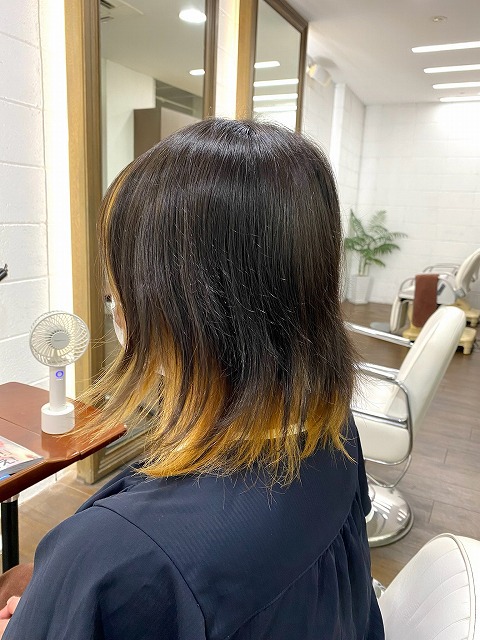 学芸大学美容室にHair Esthe Hi-Deは、あります。学芸大学美容院にも、Hair Esthe Hi-Deはあります。Hair Esthe Hi-Deは目黒区学芸大学駅近くの美容室です。祐天寺美容室近くにも、Hair Esthe Hi-Deはあります。祐天寺美容院にも、Hair Esthe Hi-Deはあります。Hair Esthe Hi-Deは髪にやさしく、が綺麗に艶髪になります。Hair Esthe Hi-Deカットがとても上手いです。得にボブやショートスタイルが得意です。カラーも評判よく、ニューアマトラカラーがお客様に高評価です。オーガニックなヘアカラー　香草カラー色葉も人気です。パーマもとても上手く、　クリープパーマがお客様に高評価クリープパーマしながら、髪は綺麗になります。Hair Esthe Hi-Deは、オープンした2003年からヘッドスパ「クリームバスヘアエステ」を提供しています。ヘッドスパ「クリームバスヘアエステ」は、頭皮の汚れを落とし且つ頭皮の保湿効果もあり髪に栄養を与え、艶々になります。プレミアム髪質改善トリートメントで、「イオンコネクト・トリートメント」も大好評です。コロナ感染対策を万全にしております。新型コロナウイルス感染拡大防止を徹底して、お客様が安心して来店出来るようにしております。お客様同士が接触しないよう、サロン自体を個室的にしています。