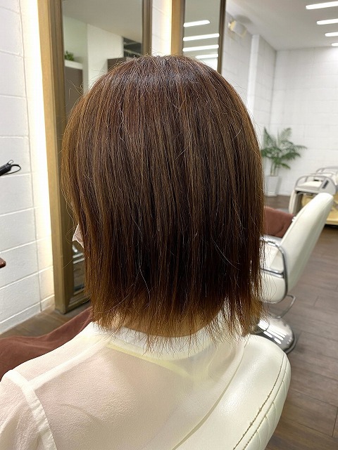 学芸大学美容室にHair Esthe Hi-Deは、あります。学芸大学美容院にも、Hair Esthe Hi-Deはあります。Hair Esthe Hi-Deは目黒区学芸大学駅近くの美容室です。祐天寺美容室近くにも、Hair Esthe Hi-Deはあります。祐天寺美容院にも、Hair Esthe Hi-Deはあります。Hair Esthe Hi-Deは髪にやさしく、が綺麗に艶髪になります。Hair Esthe Hi-Deカットがとても上手いです。得にボブやショートスタイルが得意です。カラーも評判よく、ニューアマトラカラーがお客様に高評価です。オーガニックなヘアカラー　香草カラー色葉も人気です。パーマもとても上手く、　クリープパーマがお客様に高評価クリープパーマしながら、髪は綺麗になります。Hair Esthe Hi-Deは、オープンした2003年からヘッドスパ「クリームバスヘアエステ」を提供しています。ヘッドスパ「クリームバスヘアエステ」は、頭皮の汚れを落とし且つ頭皮の保湿効果もあり髪に栄養を与え、艶々になります。プレミアム髪質改善トリートメントで、「イオンコネクト・トリートメント」も大好評です。コロナ感染対策を万全にしております。新型コロナウイルス感染拡大防止を徹底して、お客様が安心して来店出来るようにしております。お客様同士が接触しないよう、サロン自体を個室的にしています。