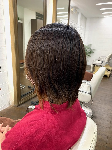 学芸大学美容室にHair Esthe Hi-Deは、あります。学芸大学美容院にも、Hair Esthe Hi-Deはあります。Hair Esthe Hi-Deは目黒区学芸大学駅近くの美容室です。祐天寺美容室近くにも、Hair Esthe Hi-Deはあります。祐天寺美容院にも、Hair Esthe Hi-Deはあります。Hair Esthe Hi-Deは髪にやさしく、が綺麗に艶髪になります。Hair Esthe Hi-Deカットがとても上手いです。得にボブやショートスタイルが得意です。カラーも評判よく、ニューアマトラカラーがお客様に高評価です。オーガニックなヘアカラー　香草カラー色葉も人気です。パーマもとても上手く、　クリープパーマがお客様に高評価クリープパーマしながら、髪は綺麗になります。Hair Esthe Hi-Deは、オープンした2003年からヘッドスパ「クリームバスヘアエステ」を提供しています。ヘッドスパ「クリームバスヘアエステ」は、頭皮の汚れを落とし且つ頭皮の保湿効果もあり髪に栄養を与え、艶々になります。プレミアム髪質改善トリートメントで、「イオンコネクト・トリートメント」も大好評です。コロナ感染対策を万全にしております。新型コロナウイルス感染拡大防止を徹底して、お客様が安心して来店出来るようにしております。お客様同士が接触しないよう、サロン自体を個室的にしています。