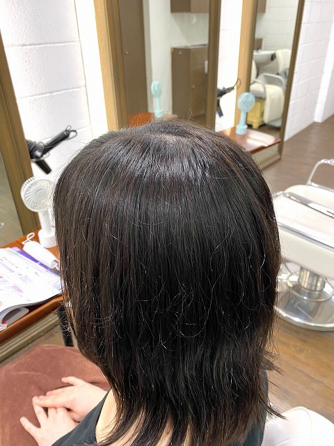 学芸大学美容室に、Hair Esthe Hi-Deは、あります。学芸大学美容院に、Hair Esthe Hi-Deはあります。Hair Esthe Hi-Deは目黒区学芸大学駅近くの美容室です。祐天寺美容室近くにも、Hair Esthe Hi-Deはあります。祐天寺美容院近くにも、Hair Esthe Hi-Deはあります。Hair Esthe Hi-Deは目黒区学芸大学駅近くの美容院です。Hair Esthe Hi-Deは髪にやさしく、が綺麗に艶髪になります。Hair Esthe Hi-Deカットがとても上手いです。得にボブやショートスタイルが得意で、スタイルがより立体的になります。なので立体感カットが、お客様に人気です。切りっぱなしボブやマッシュショートも得意です。カラーも評判よく、ニューアマトラカラーがお客様に高評価です。オーガニックなヘアカラー　香草カラー色葉も人気です。パーマもとても上手く、　クリープパーマがお客様に高評価クリープパーマしながら、髪は綺麗になります。Hair Esthe Hi-Deは、オープンした2003年からヘッドスパ「クリームバスヘアエステ」を提供しています。ヘッドスパ「クリームバスヘアエステ」は、頭皮の汚れを落とし且つ頭皮の保湿効果もあり髪に栄養を与え、艶々になります。プレミアム髪質改善トリートメントで、「イオンコネクト・トリートメント」も大好評です。コロナ感染対策を万全にしております。新型コロナウイルス感染拡大防止を徹底して、お客様が安心して来店出来るようにしております。お客様同士が接触しないよう、サロン自体を個室的にしています。