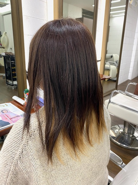 学芸大学美容室に、Hair Esthe Hi-Deは、あります。学芸大学美容院に、Hair Esthe Hi-Deはあります。Hair Esthe Hi-Deは目黒区学芸大学駅近くの美容室です。祐天寺美容室近くにも、Hair Esthe Hi-Deはあります。祐天寺美容院近くにも、Hair Esthe Hi-Deはあります。Hair Esthe Hi-Deは目黒区学芸大学駅近くの美容院です。Hair Esthe Hi-Deは髪にやさしく、が綺麗に艶髪になります。Hair Esthe Hi-Deカットがとても上手いです。得にボブやショートスタイルが得意で、スタイルがより立体的になります。なので立体感カットが、お客様に人気です。切りっぱなしボブやマッシュショートも得意です。カラーも評判よく、ニューアマトラカラーがお客様に高評価です。オーガニックなヘアカラー　香草カラー色葉も人気です。主に40代のお客様が多いです。40代ボブや40代ショートも得意です。脱白髪染めカラーも好評です。パーマもとても上手く、　クリープパーマがお客様に高評価クリープパーマしながら、髪は綺麗になります。Hair Esthe Hi-Deは、オープンした2003年からヘッドスパ「クリームバスヘアエステ」を提供しています。ヘッドスパ「クリームバスヘアエステ」は、頭皮の汚れを落とし且つ頭皮の保湿効果もあり髪に栄養を与え、艶々になります。プレミアム髪質改善トリートメントで、「イオンコネクト・トリートメント」も大好評です。コロナ感染対策を万全にしております。新型コロナウイルス感染拡大防止を徹底して、お客様が安心して来店出来るようにしております。お客様同士が接触しないよう、サロン自体を個室的にしています。