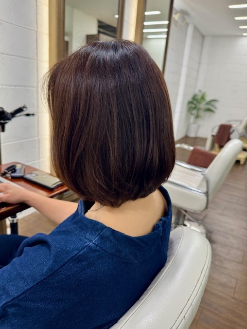 学芸大学 美容室に、Hair Esthe Hi-Deは、あります。学芸大学 美容院に、Hair Esthe Hi-Deはあります。Hair Esthe Hi-Deは目黒区学芸大学駅近くの美容室です。Hair Esthe Hi-Deは、東急東横線沿い駅近くの美容室です。Hair Esthe Hi-Deは、東急東横線沿い駅近くの美容院です。祐天寺美容室近くにも、Hair Esthe Hi-Deはあります。祐天寺美容院近くにも、Hair Esthe Hi-Deはあります。Hair Esthe Hi-Deは目黒区学芸大学駅近くの美容院です。Hair Esthe Hi-Deは目黒区学芸大学駅近くの美容室です。Hair Esthe Hi-Deは髪にやさしく、が綺麗に艶髪になります。Hair Esthe Hi-Deカットがとても上手いです。Hair Esthe Hi-Deは、オシャレです。学芸大　美容院　Hair Esthe Hi-Deは、とても人気があります。学芸大　美容室　Hair Esthe Hi-Deは、40代50代女性に人気があります。得にボブやショートスタイルが得意で、スタイルがより立体的になります。なので立体感カットが、お客様に人気です。切りっぱなしボブカやマッシュショートも得意です。なのでショートカットも得意です。もちろんボブカットも得意です。カラーも評判よく、ニューアマトラカラーがお客様に高評価です。オーガニックなヘアカラー　香草カラー色葉も人気です。ヘアマニキュアも保湿があり好評です。40代大人女性のお客様が多いです。40代ボブや40代ショートも得意です。50代大人女性も多いです脱白髪染めハイライトカラーも好評です。60代大人女性も多いですパーマもとても上手く、　クリープパーマがお客様に高評価クリープパーマしながら、髪は綺麗になります。Hair Esthe Hi-Deは、オープンした2003年からヘッドスパ「クリームバスヘアエステ」を提供しています。ヘッドスパ「クリームバスヘアエステ」は、頭皮の汚れを落とし且つ頭皮の保湿効果もあり髪に栄養を与え、艶々になります。プレミアム髪質改善トリートメントも大好評です。