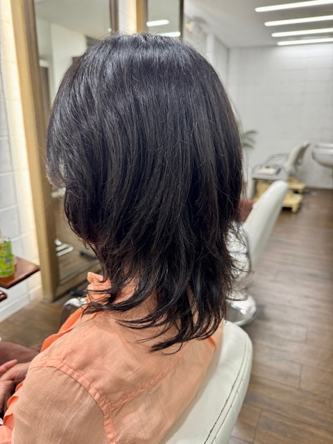 学芸大学 美容室に、Hair Esthe Hi-Deは、あります。学芸大学 美容院に、Hair Esthe Hi-Deはあります。Hair Esthe Hi-Deは目黒区学芸大学駅近くの美容室です。Hair Esthe Hi-Deは、東急東横線沿い駅近くの美容室です。Hair Esthe Hi-Deは、東急東横線沿い駅近くの美容院です。祐天寺美容室近くにも、Hair Esthe Hi-Deはあります。祐天寺美容院近くにも、Hair Esthe Hi-Deはあります。Hair Esthe Hi-Deは目黒区学芸大学駅近くの美容院です。Hair Esthe Hi-Deは目黒区学芸大学駅近くの美容室です。Hair Esthe Hi-Deは髪にやさしく、が綺麗に艶髪になります。Hair Esthe Hi-Deカットがとても上手いです。Hair Esthe Hi-Deは、オシャレです。学芸大　美容院　Hair Esthe Hi-Deは、とても人気があります。学芸大　美容室　Hair Esthe Hi-Deは、40代50代女性に人気があります。得にボブやショートスタイルが得意で、スタイルがより立体的になります。なので立体感カットが、お客様に人気です。切りっぱなしボブカやマッシュショートも得意です。なのでショートカットも得意です。もちろんボブカットも得意です。カラーも評判よく、ニューアマトラカラーがお客様に高評価です。オーガニックなヘアカラー　香草カラー色葉も人気です。ヘアマニキュアも保湿があり好評です。40代大人女性のお客様が多いです。40代ボブや40代ショートも得意です。50代大人女性も多いです脱白髪染めハイライトカラーも好評です。60代大人女性も多いですパーマもとても上手く、　クリープパーマがお客様に高評価クリープパーマしながら、髪は綺麗になります。Hair Esthe Hi-Deは、オープンした2003年からヘッドスパ「クリームバスヘアエステ」を提供しています。ヘッドスパ「クリームバスヘアエステ」は、頭皮の汚れを落とし且つ頭皮の保湿効果もあり髪に栄養を与え、艶々になります。プレミアム髪質改善トリートメントも大好評です。