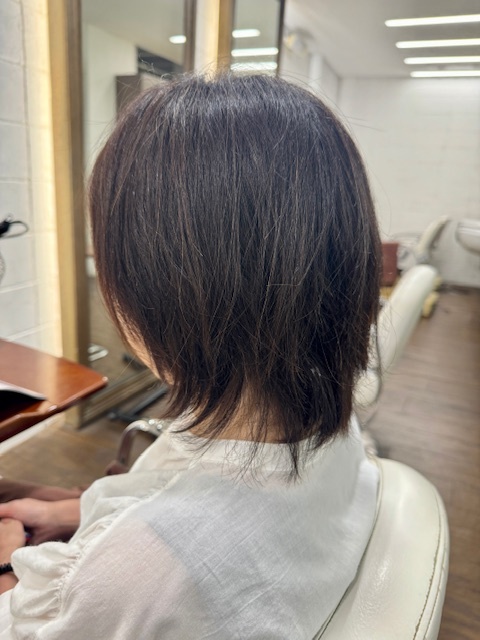 学芸大学 美容室に、Hair Esthe Hi-Deは、あります。学芸大学 美容院に、Hair Esthe Hi-Deはあります。Hair Esthe Hi-Deは目黒区学芸大学駅近くの美容室です。Hair Esthe Hi-Deは、東急東横線沿い駅近くの美容室です。Hair Esthe Hi-Deは、東急東横線沿い駅近くの美容院です。祐天寺美容室近くにも、Hair Esthe Hi-Deはあります。祐天寺美容院近くにも、Hair Esthe Hi-Deはあります。Hair Esthe Hi-Deは目黒区学芸大学駅近くの美容院です。Hair Esthe Hi-Deは目黒区学芸大学駅近くの美容室です。Hair Esthe Hi-Deは髪にやさしく、が綺麗に艶髪になります。Hair Esthe Hi-Deカットがとても上手いです。Hair Esthe Hi-Deは、オシャレです。学芸大　美容院　Hair Esthe Hi-Deは、とても人気があります。学芸大　美容室　Hair Esthe Hi-Deは、40代50代女性に人気があります。得にボブやショートスタイルが得意で、スタイルがより立体的になります。なので立体感カットが、お客様に人気です。切りっぱなしボブカやマッシュショートも得意です。なのでショートカットも得意です。もちろんボブカットも得意です。カラーも評判よく、ニューアマトラカラーがお客様に高評価です。オーガニックなヘアカラー　香草カラー色葉も人気です。ヘアマニキュアも保湿があり好評です。40代大人女性のお客様が多いです。40代ボブや40代ショートも得意です。50代大人女性も多いです脱白髪染めハイライトカラーも好評です。60代大人女性も多いですパーマもとても上手く、　クリープパーマがお客様に高評価クリープパーマしながら、髪は綺麗になります。Hair Esthe Hi-Deは、オープンした2003年からヘッドスパ「クリームバスヘアエステ」を提供しています。ヘッドスパ「クリームバスヘアエステ」は、頭皮の汚れを落とし且つ頭皮の保湿効果もあり髪に栄養を与え、艶々になります。プレミアム髪質改善トリートメントも大好評です。