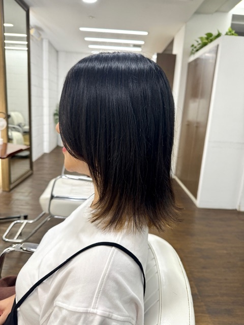 学芸大学 美容室に、Hair Esthe Hi-Deは、あります。学芸大学 美容院に、Hair Esthe Hi-Deはあります。Hair Esthe Hi-Deは目黒区学芸大学駅近くの美容室です。Hair Esthe Hi-Deは、東急東横線沿い駅近くの美容室です。Hair Esthe Hi-Deは、東急東横線沿い駅近くの美容院です。祐天寺美容室近くにも、Hair Esthe Hi-Deはあります。祐天寺美容院近くにも、Hair Esthe Hi-Deはあります。Hair Esthe Hi-Deは目黒区学芸大学駅近くの美容院です。Hair Esthe Hi-Deは目黒区学芸大学駅近くの美容室です。Hair Esthe Hi-Deは髪にやさしく、が綺麗に艶髪になります。Hair Esthe Hi-Deカットがとても上手いです。Hair Esthe Hi-Deは、オシャレです。学芸大　美容院　Hair Esthe Hi-Deは、とても人気があります。学芸大　美容室　Hair Esthe Hi-Deは、40代50代女性に人気があります。得にボブやショートスタイルが得意で、スタイルがより立体的になります。なので立体感カットが、お客様に人気です。切りっぱなしボブカやマッシュショートも得意です。なのでショートカットも得意です。もちろんボブカットも得意です。カラーも評判よく、ニューアマトラカラーがお客様に高評価です。オーガニックなヘアカラー　香草カラー色葉も人気です。ヘアマニキュアも保湿があり好評です。40代大人女性のお客様が多いです。40代ボブや40代ショートも得意です。50代大人女性も多いです脱白髪染めハイライトカラーも好評です。60代大人女性も多いですパーマもとても上手く、　クリープパーマがお客様に高評価クリープパーマしながら、髪は綺麗になります。Hair Esthe Hi-Deは、オープンした2003年からヘッドスパ「クリームバスヘアエステ」を提供しています。ヘッドスパ「クリームバスヘアエステ」は、頭皮の汚れを落とし且つ頭皮の保湿効果もあり髪に栄養を与え、艶々になります。プレミアム髪質改善トリートメントも大好評です。