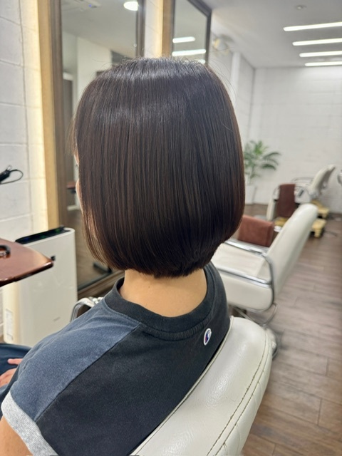 学芸大学 美容室に、Hair Esthe Hi-Deは、あります。学芸大学 美容院に、Hair Esthe Hi-Deはあります。Hair Esthe Hi-Deは目黒区学芸大学駅近くの美容室です。Hair Esthe Hi-Deは、東急東横線沿い駅近くの美容室です。Hair Esthe Hi-Deは、東急東横線沿い駅近くの美容院です。祐天寺美容室近くにも、Hair Esthe Hi-Deはあります。祐天寺美容院近くにも、Hair Esthe Hi-Deはあります。Hair Esthe Hi-Deは目黒区学芸大学駅近くの美容院です。Hair Esthe Hi-Deは目黒区学芸大学駅近くの美容室です。Hair Esthe Hi-Deは髪にやさしく、が綺麗に艶髪になります。Hair Esthe Hi-Deカットがとても上手いです。Hair Esthe Hi-Deは、オシャレです。学芸大　美容院　Hair Esthe Hi-Deは、とても人気があります。学芸大　美容室　Hair Esthe Hi-Deは、40代50代女性に人気があります。得にボブやショートスタイルが得意で、スタイルがより立体的になります。なので立体感カットが、お客様に人気です。切りっぱなしボブカやマッシュショートも得意です。なのでショートカットも得意です。もちろんボブカットも得意です。カラーも評判よく、ニューアマトラカラーがお客様に高評価です。オーガニックなヘアカラー　香草カラー色葉も人気です。ヘアマニキュアも保湿があり好評です。40代大人女性のお客様が多いです。40代ボブや40代ショートも得意です。50代大人女性も多いです脱白髪染めハイライトカラーも好評です。60代大人女性も多いですパーマもとても上手く、　クリープパーマがお客様に高評価クリープパーマしながら、髪は綺麗になります。Hair Esthe Hi-Deは、オープンした2003年からヘッドスパ「クリームバスヘアエステ」を提供しています。ヘッドスパ「クリームバスヘアエステ」は、頭皮の汚れを落とし且つ頭皮の保湿効果もあり髪に栄養を与え、艶々になります。プレミアム髪質改善トリートメントも大好評です。