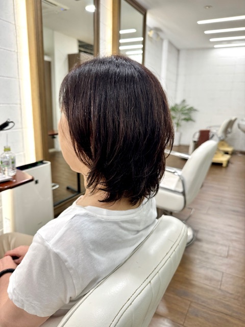 学芸大学 美容室に、Hair Esthe Hi-Deは、あります。学芸大学 美容院に、Hair Esthe Hi-Deはあります。Hair Esthe Hi-Deは目黒区学芸大学駅近くの美容室です。Hair Esthe Hi-Deは、東急東横線沿い駅近くの美容室です。Hair Esthe Hi-Deは、東急東横線沿い駅近くの美容院です。祐天寺美容室近くにも、Hair Esthe Hi-Deはあります。祐天寺美容院近くにも、Hair Esthe Hi-Deはあります。Hair Esthe Hi-Deは目黒区学芸大学駅近くの美容院です。Hair Esthe Hi-Deは目黒区学芸大学駅近くの美容室です。Hair Esthe Hi-Deは髪にやさしく、が綺麗に艶髪になります。Hair Esthe Hi-Deカットがとても上手いです。Hair Esthe Hi-Deは、オシャレです。学芸大　美容院　Hair Esthe Hi-Deは、とても人気があります。学芸大　美容室　Hair Esthe Hi-Deは、40代50代女性に人気があります。得にボブやショートスタイルが得意で、スタイルがより立体的になります。なので立体感カットが、お客様に人気です。切りっぱなしボブカやマッシュショートも得意です。なのでショートカットも得意です。もちろんボブカットも得意です。カラーも評判よく、ニューアマトラカラーがお客様に高評価です。オーガニックなヘアカラー　香草カラー色葉も人気です。ヘアマニキュアも保湿があり好評です。40代大人女性のお客様が多いです。40代ボブや40代ショートも得意です。50代大人女性も多いです脱白髪染めハイライトカラーも好評です。60代大人女性も多いですパーマもとても上手く、　クリープパーマがお客様に高評価クリープパーマしながら、髪は綺麗になります。Hair Esthe Hi-Deは、オープンした2003年からヘッドスパ「クリームバスヘアエステ」を提供しています。ヘッドスパ「クリームバスヘアエステ」は、頭皮の汚れを落とし且つ頭皮の保湿効果もあり髪に栄養を与え、艶々になります。プレミアム髪質改善トリートメントも大好評です。