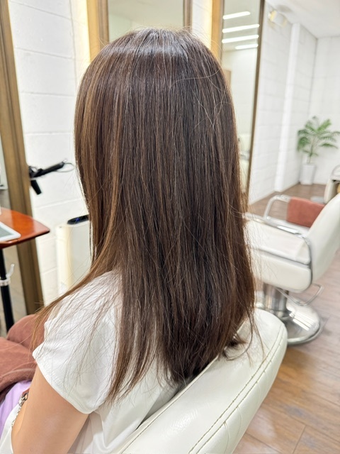 学芸大学 美容室に、Hair Esthe Hi-Deは、あります。学芸大学 美容院に、Hair Esthe Hi-Deはあります。Hair Esthe Hi-Deは目黒区学芸大学駅近くの美容室です。Hair Esthe Hi-Deは、東急東横線沿い駅近くの美容室です。Hair Esthe Hi-Deは、東急東横線沿い駅近くの美容院です。祐天寺美容室近くにも、Hair Esthe Hi-Deはあります。祐天寺美容院近くにも、Hair Esthe Hi-Deはあります。Hair Esthe Hi-Deは目黒区学芸大学駅近くの美容院です。Hair Esthe Hi-Deは目黒区学芸大学駅近くの美容室です。Hair Esthe Hi-Deは髪にやさしく、が綺麗に艶髪になります。Hair Esthe Hi-Deカットがとても上手いです。Hair Esthe Hi-Deは、オシャレです。学芸大　美容院　Hair Esthe Hi-Deは、とても人気があります。学芸大　美容室　Hair Esthe Hi-Deは、40代50代女性に人気があります。得にボブやショートスタイルが得意で、スタイルがより立体的になります。なので立体感カットが、お客様に人気です。切りっぱなしボブカやマッシュショートも得意です。なのでショートカットも得意です。もちろんボブカットも得意です。カラーも評判よく、ニューアマトラカラーがお客様に高評価です。オーガニックなヘアカラー　香草カラー色葉も人気です。ヘアマニキュアも保湿があり好評です。40代大人女性のお客様が多いです。40代ボブや40代ショートも得意です。50代大人女性も多いです脱白髪染めハイライトカラーも好評です。60代大人女性も多いですパーマもとても上手く、　クリープパーマがお客様に高評価クリープパーマしながら、髪は綺麗になります。Hair Esthe Hi-Deは、オープンした2003年からヘッドスパ「クリームバスヘアエステ」を提供しています。ヘッドスパ「クリームバスヘアエステ」は、頭皮の汚れを落とし且つ頭皮の保湿効果もあり髪に栄養を与え、艶々になります。プレミアム髪質改善トリートメントも大好評です。