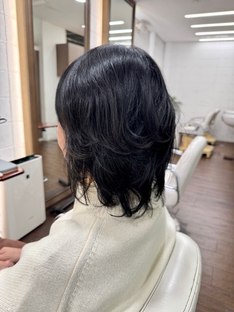 学芸大学 美容室に、Hair Esthe Hi-Deは、あります。学芸大学 美容院に、Hair Esthe Hi-Deはあります。Hair Esthe Hi-Deは目黒区学芸大学駅近くの美容室です。Hair Esthe Hi-Deは、東急東横線沿い駅近くの美容室です。Hair Esthe Hi-Deは、東急東横線沿い駅近くの美容院です。祐天寺美容室近くにも、Hair Esthe Hi-Deはあります。祐天寺美容院近くにも、Hair Esthe Hi-Deはあります。Hair Esthe Hi-Deは目黒区学芸大学駅近くの美容院です。Hair Esthe Hi-Deは目黒区学芸大学駅近くの美容室です。Hair Esthe Hi-Deは髪にやさしく、が綺麗に艶髪になります。Hair Esthe Hi-Deは、カットがとても上手いです。Hair Esthe Hi-Deは、オシャレです。学芸大　美容院　Hair Esthe Hi-Deは、とても人気があります。学芸大　美容室　Hair Esthe Hi-Deは、40代50代女性に人気があります。得にボブやショートスタイルが得意で、スタイルがより立体的になります。なので立体感カットが、お客様に人気です。切りっぱなしボブカやマッシュショートも上手いです。なのでショートカットも上手いです。もちろんボブカットも上手いです。カラーも評判よく、ニューアマトラカラーがお客様に高評価です。オーガニックなヘアカラー　香草カラー色葉も人気です。ヘアマニキュアも保湿があり好評です。40代大人女性のお客様が多いです。40代ボブや40代ショートも得意です。50代大人女性も多いです脱白髪染めハイライトカラーも好評です。60代大人女性も多いですパーマもとても上手く、　クリープパーマがお客様に高評価クリープパーマしながら、髪は綺麗になります。Hair Esthe Hi-Deは、オープンした2003年からヘッドスパ「クリームバスヘアエステ」を提供しています。ヘッドスパ「クリームバスヘアエステ」は、頭皮の汚れを落とし且つ頭皮の保湿効果もあり髪に栄養を与え、艶々になります。プレミアム髪質改善トリートメントも大好評です。